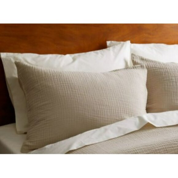 NWOT Quince King Dune Organic Airy Gauze Sham Set – 2 Shams Included - Picture 2 of 3